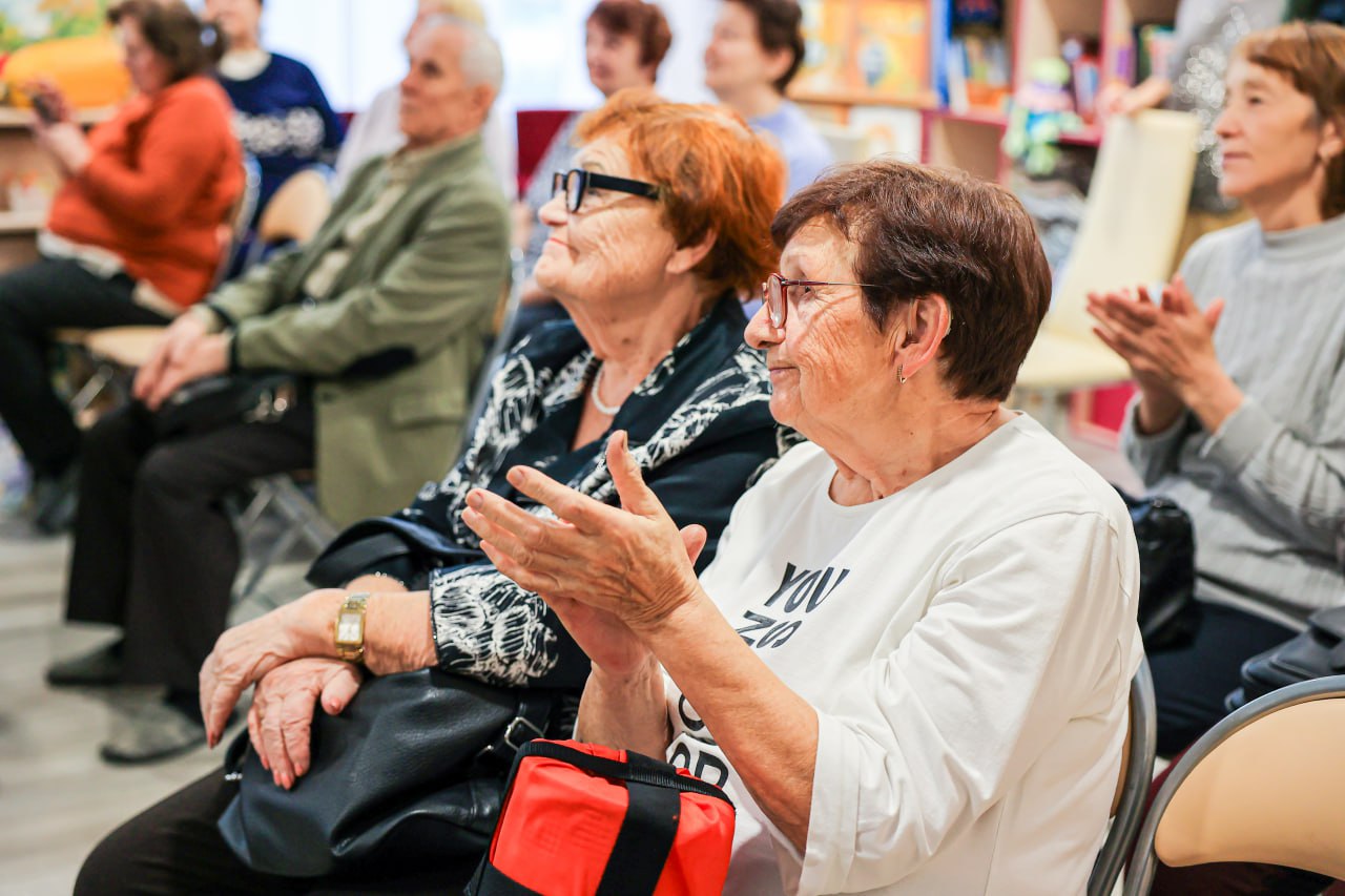 Родные напевы прозвучали для участников мытищинского клуба «Активное долголетие» Родные напевы прозвучали для участников мытищинского клуба «Активное долголетие»