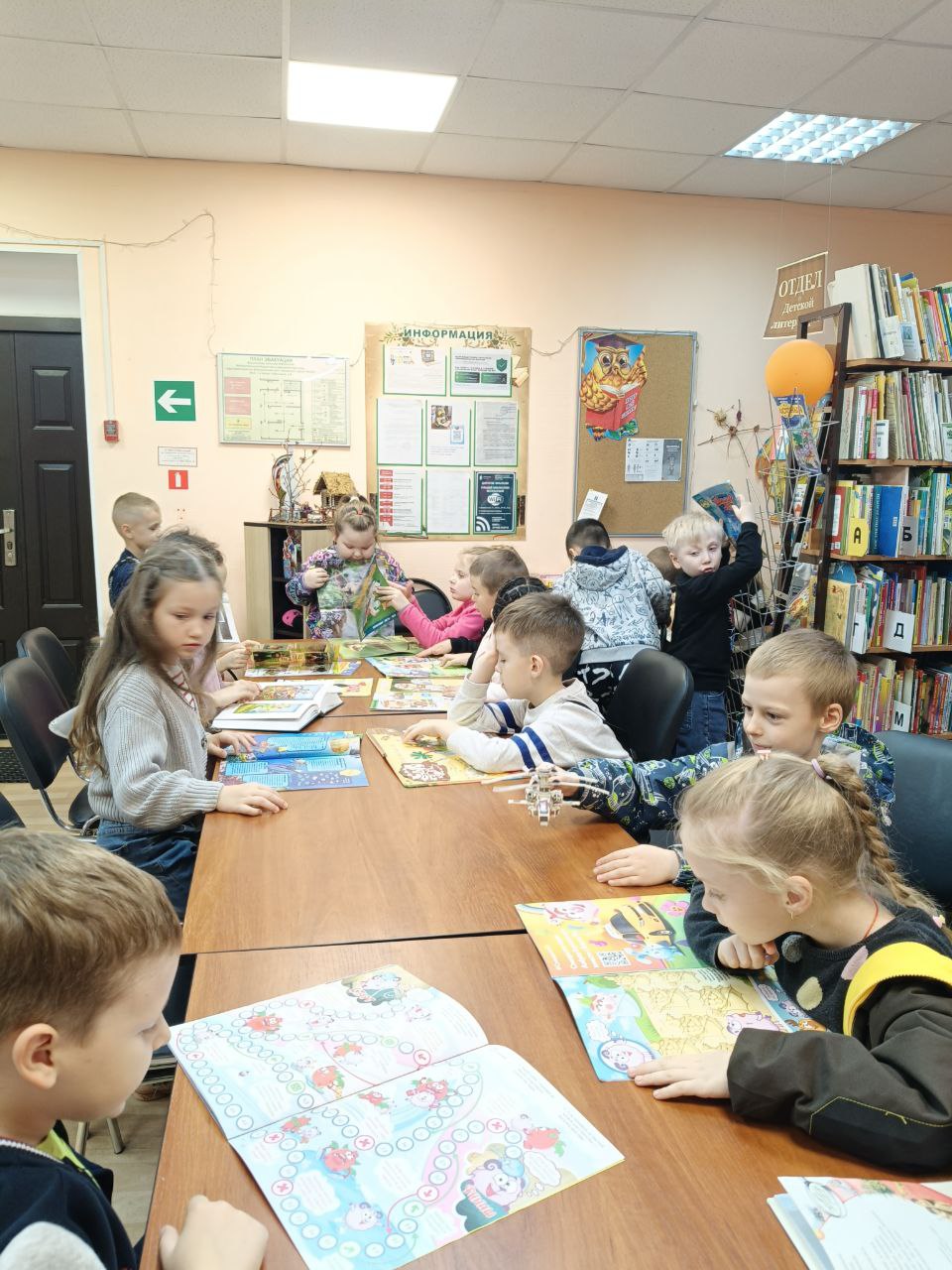 В Васькинской сельской библиотеке прошло знакомство "Библиотека - это интересно!" для дошколят В Васькинской сельской библиотеке прошло знакомство "Библиотека - это интересно!" для дошколят