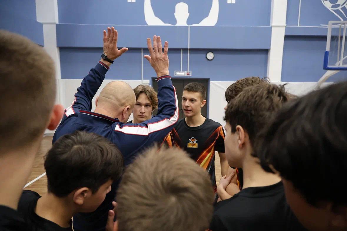 Сергей Юров: Волейбол, эмоции и командный дух — Балашихинская школьная лига продолжает сезон Сергей Юров: Волейбол, эмоции и командный дух — Балашихинская школьная лига продолжает сезон