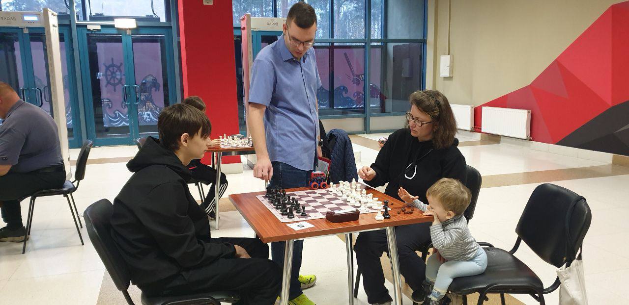 Товарищеский блиц-турнир «Шахматная партия единства» прошел в Балашихе Товарищеский блиц-турнир «Шахматная партия единства» прошел в Балашихе