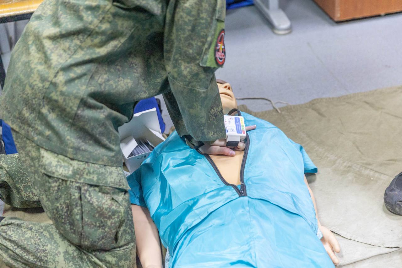 Руслан Заголовацкий: Высший пилотаж. Обучиться пилотированию квадрокоптеров теперь можно на базе военно-патриотического центра «Русичи» Орехово-Зуева Руслан Заголовацкий: Высший пилотаж. Обучиться пилотированию квадрокоптеров теперь можно на базе военно-патриотического центра «Русичи» Орехово-Зуева