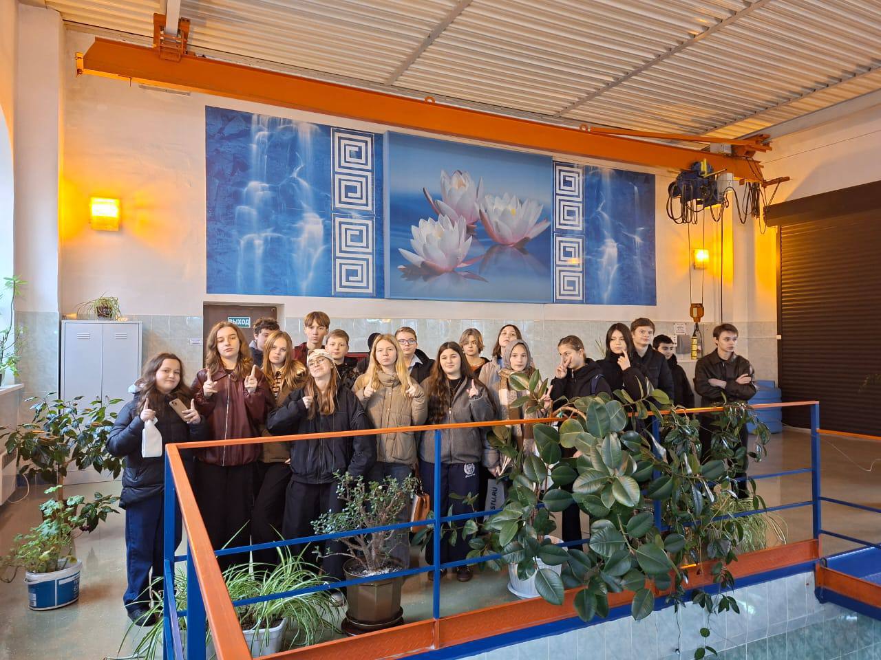 Как в Подольск приходит чистая вода узнали школьники на экскурсии на водозаборный узел «Центральный» Как в Подольск приходит чистая вода узнали школьники на экскурсии на водозаборный узел «Центральный»