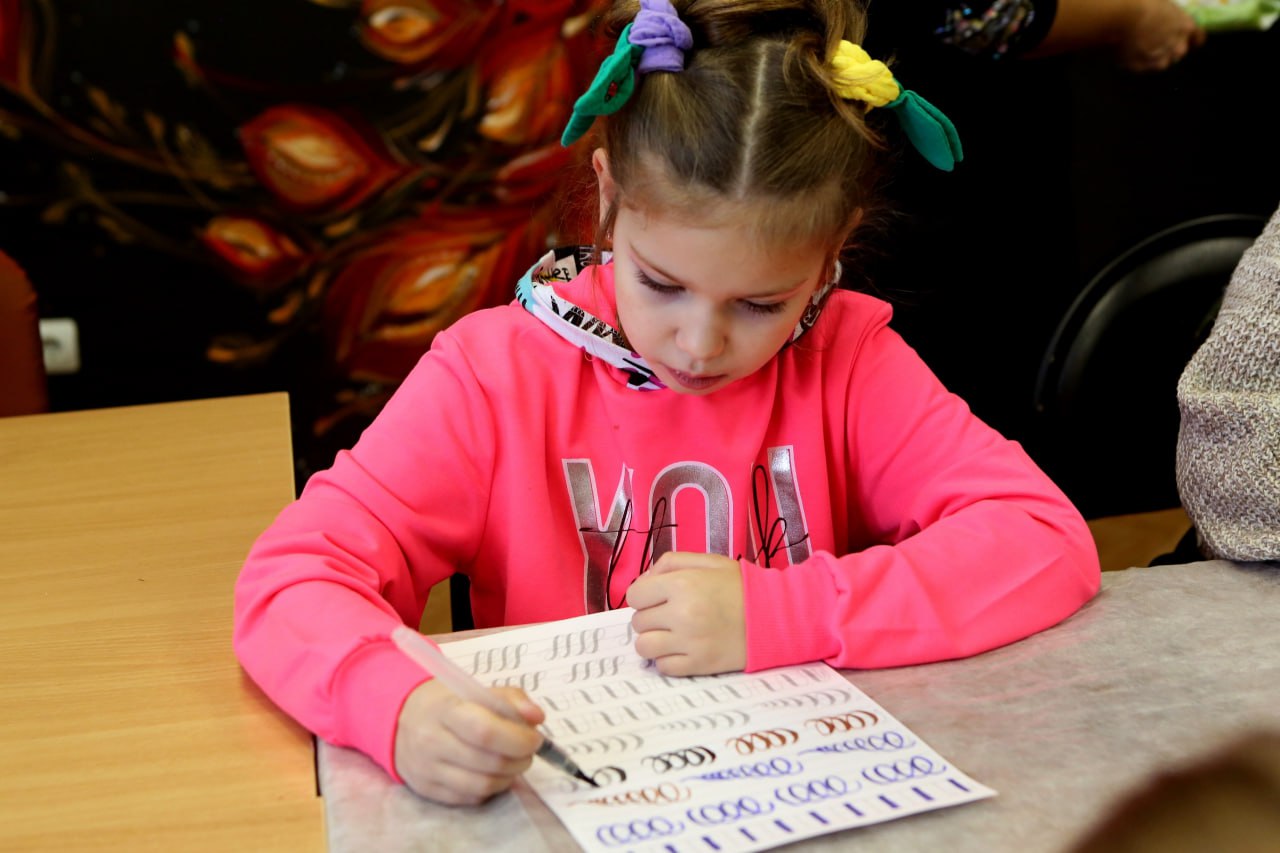 От Жар-птицы до лаптей: в Долгопрудном начал работу Центр русской культуры От Жар-птицы до лаптей: в Долгопрудном начал работу Центр русской культуры