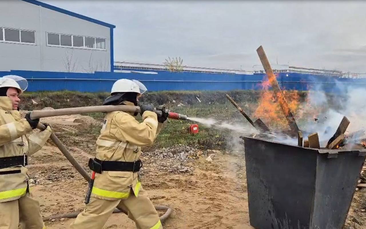 На территории комплекса «Атлант-парк» проведены учения добровольных пожарных На территории комплекса «Атлант-парк» проведены учения добровольных пожарных