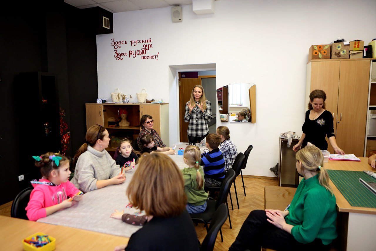 От Жар-птицы до лаптей: в Долгопрудном начал работу Центр русской культуры От Жар-птицы до лаптей: в Долгопрудном начал работу Центр русской культуры