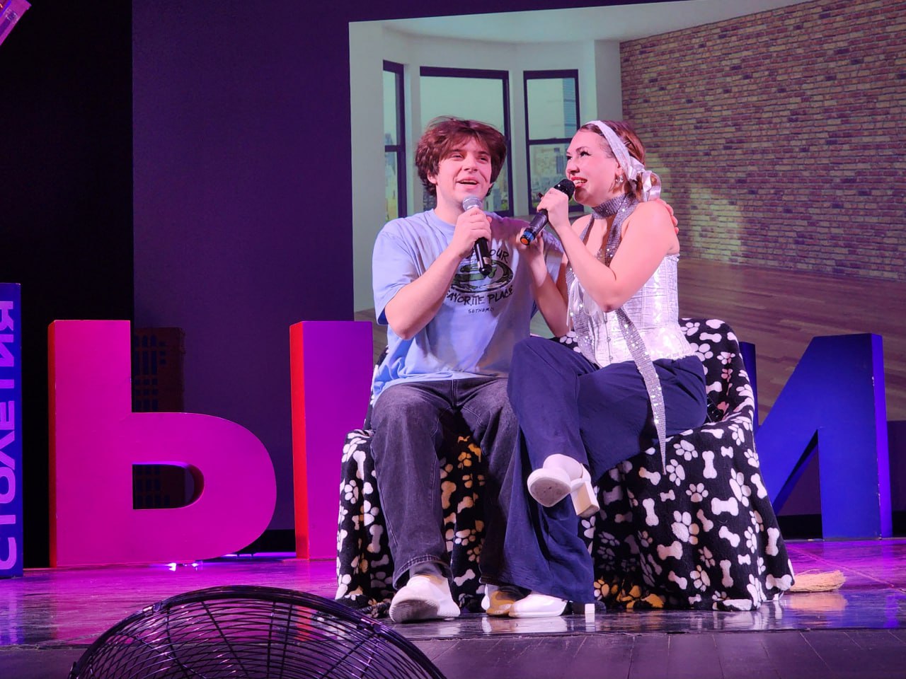 Самые веселые и находчивые сразились в финале КВН Кубка главы округа в Мытищах Самые веселые и находчивые сразились в финале КВН Кубка главы округа в Мытищах