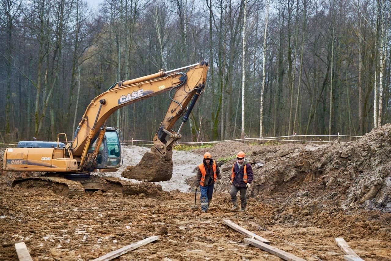 Михаил Собакин: Проконтролировал ход работ по капитальному ремонту плотины в деревне Капустино Михаил Собакин: Проконтролировал ход работ по капитальному ремонту плотины в деревне Капустино