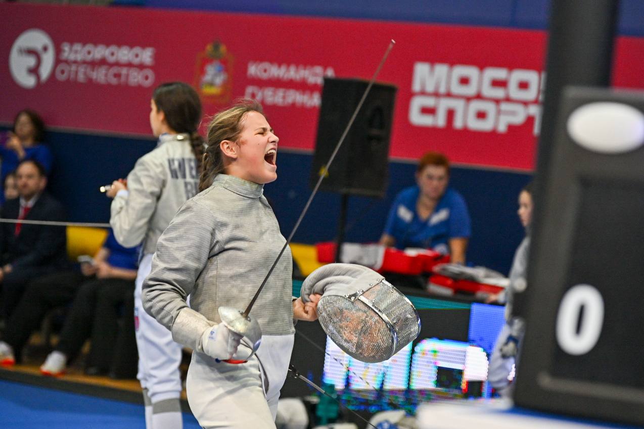 Турнир на призы Яны Егорян собрал лучших юных фехтовальщиков