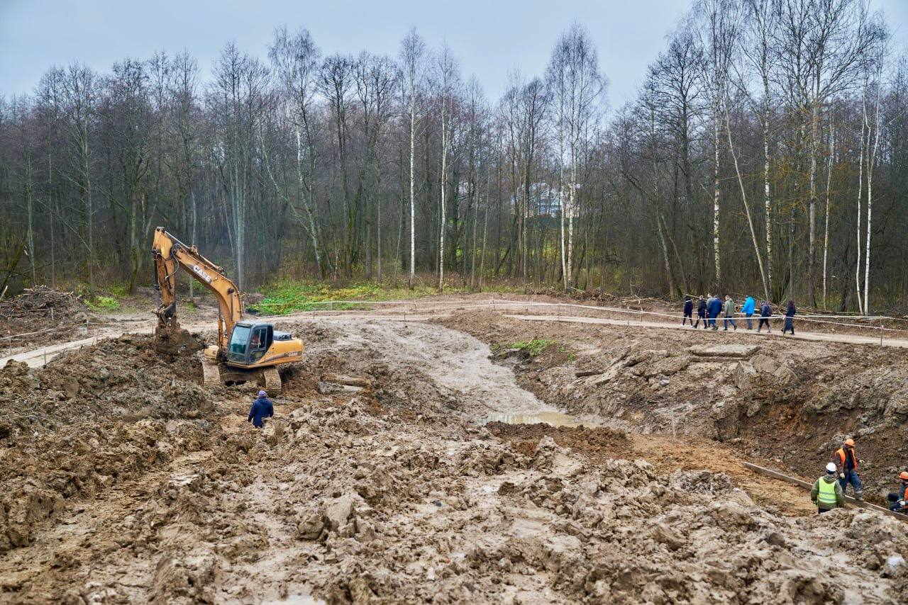 Михаил Собакин: Проконтролировал ход работ по капитальному ремонту плотины в деревне Капустино Михаил Собакин: Проконтролировал ход работ по капитальному ремонту плотины в деревне Капустино