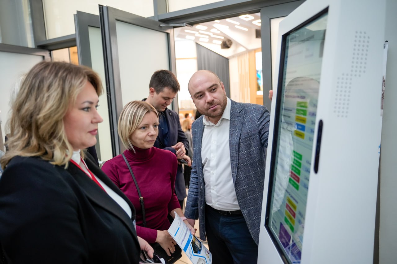 IX Съезд терапевтов и врачей смежных специальностей проходит в Московской области IX Съезд терапевтов и врачей смежных специальностей проходит в Московской области