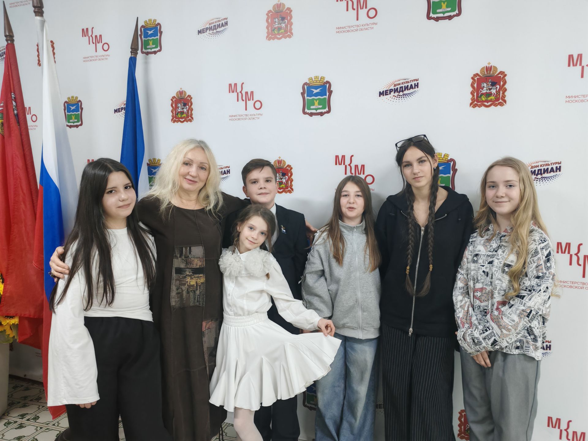 Наши новости. XIV Муниципальный фестиваль – конкурс военной и патриотической песни «Я люблю тебя, Россия!» прошел в м.о. Чехов Наши новости. XIV Муниципальный фестиваль – конкурс военной и патриотической песни «Я люблю тебя, Россия!» прошел в м.о. Чехов