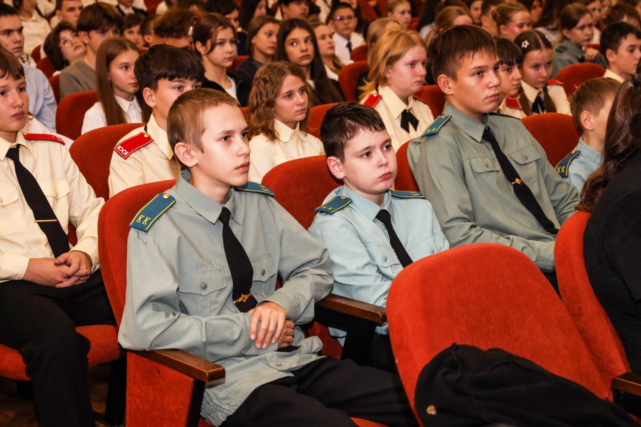 На уроке мужества в Раменской школе №21 почтили память героя На уроке мужества в Раменской школе №21 почтили память героя