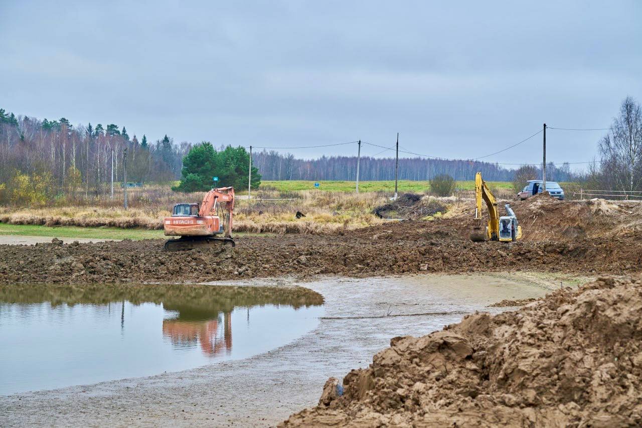 Михаил Собакин: Проконтролировал ход работ по капитальному ремонту плотины в деревне Капустино Михаил Собакин: Проконтролировал ход работ по капитальному ремонту плотины в деревне Капустино