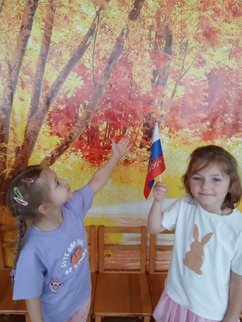 В рамках реализации проекта «Предшкола: стандарт детского сада» на тематической неделе «Моя - Россия» в МБОУ СОШ №1мо Чехов (дошкольное отделение) в подготовительной группе была проведена акция «Читаем стихи про... В рамках реализации проекта «Предшкола: стандарт детского сада» на тематической неделе «Моя - Россия» в МБОУ СОШ №1мо Чехов (дошкольное отделение) в подготовительной группе была проведена акция «Читаем стихи про...