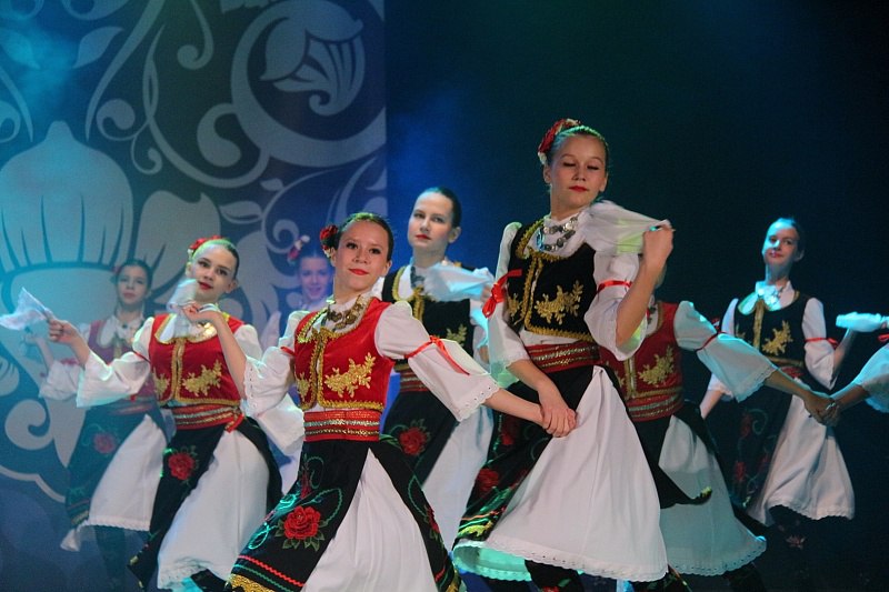 Дню народного единства были посвящены тематические концертные программы в Дворцах культуры городского округа Воскресенск Дню народного единства были посвящены тематические концертные программы в Дворцах культуры городского округа Воскресенск