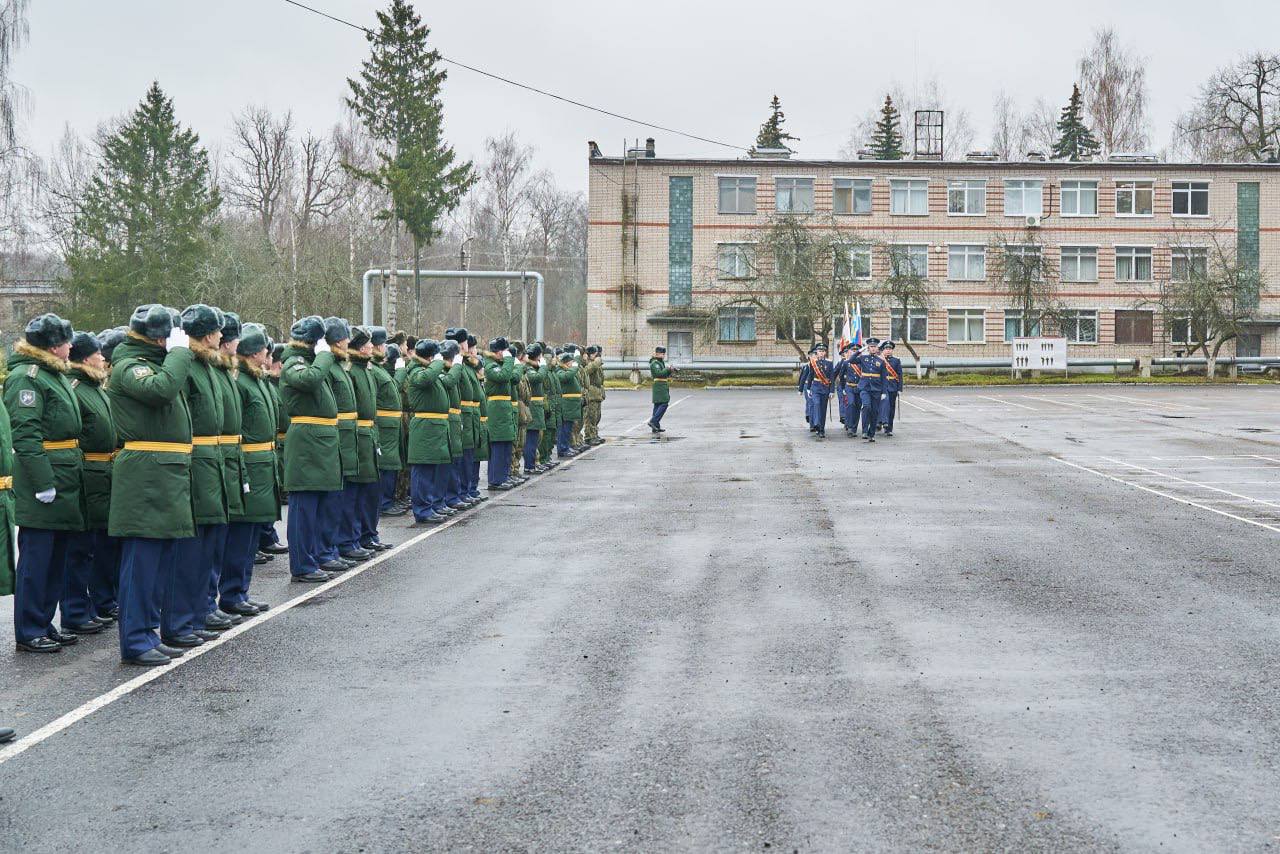 Михаил Собакин: В честь 57-летия со дня образования приветствовал личный состав и командира воинской части Чернецкое полковника Сергея Анатольевича Скворцова Михаил Собакин: В честь 57-летия со дня образования приветствовал личный состав и командира воинской части Чернецкое полковника Сергея Анатольевича Скворцова