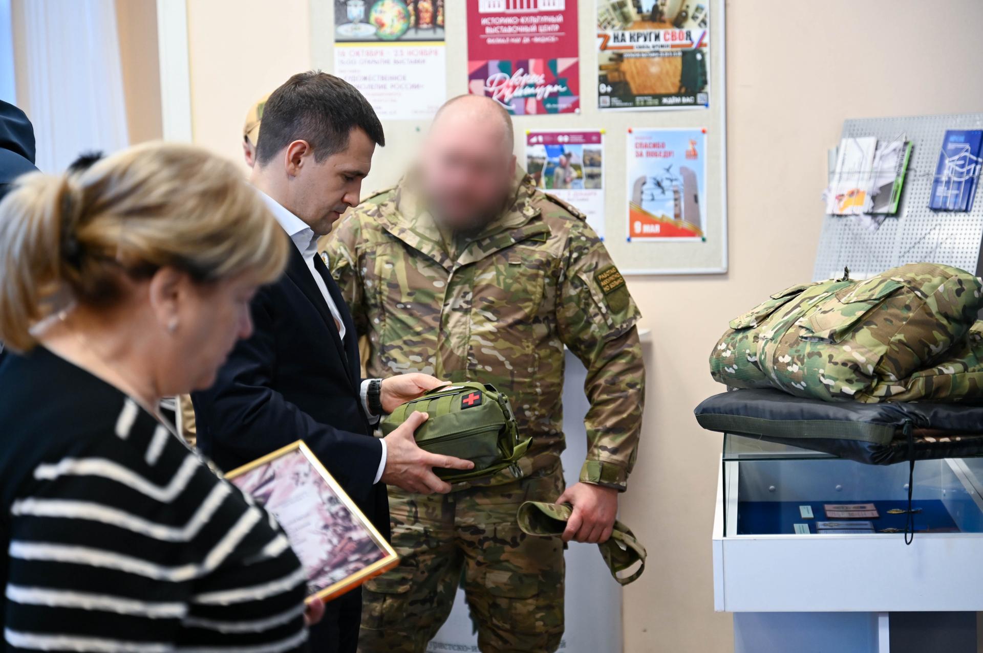 По запросу военнослужащих, участвующих в специальной военной операции, из Ленинского городского округа при поддержке главы муниципалитета Станислава Каторова был отправлен гуманитарный груз По запросу военнослужащих, участвующих в специальной военной операции, из Ленинского городского округа при поддержке главы муниципалитета Станислава Каторова был отправлен гуманитарный груз