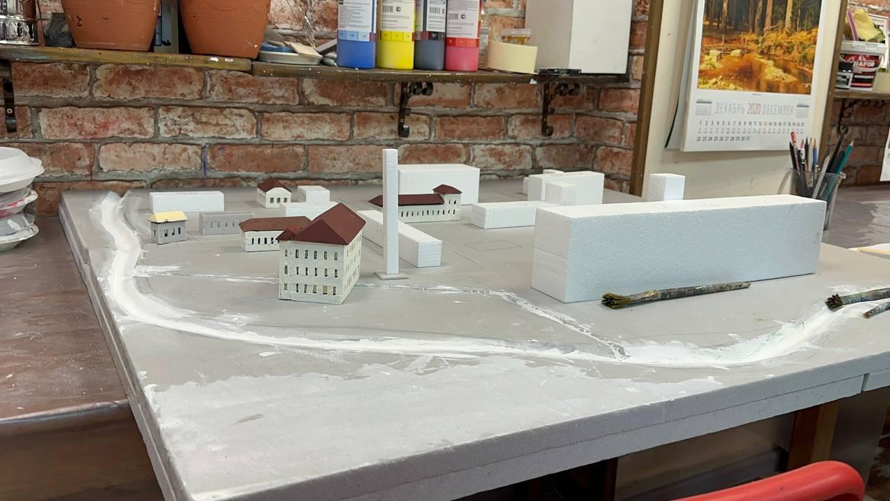 В архитектурной мастерской в Домодедово начали создавать модель Константиновской фабрики, которой недавно исполнилось 200 лет В архитектурной мастерской в Домодедово начали создавать модель Константиновской фабрики, которой недавно исполнилось 200 лет