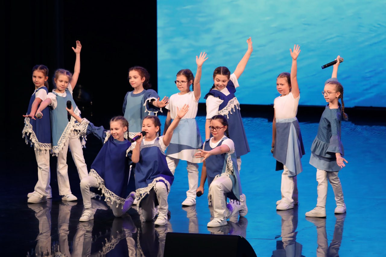 Служу России: полицейских Долгопрудного наградили в честь профессионального праздника Служу России: полицейских Долгопрудного наградили в честь профессионального праздника