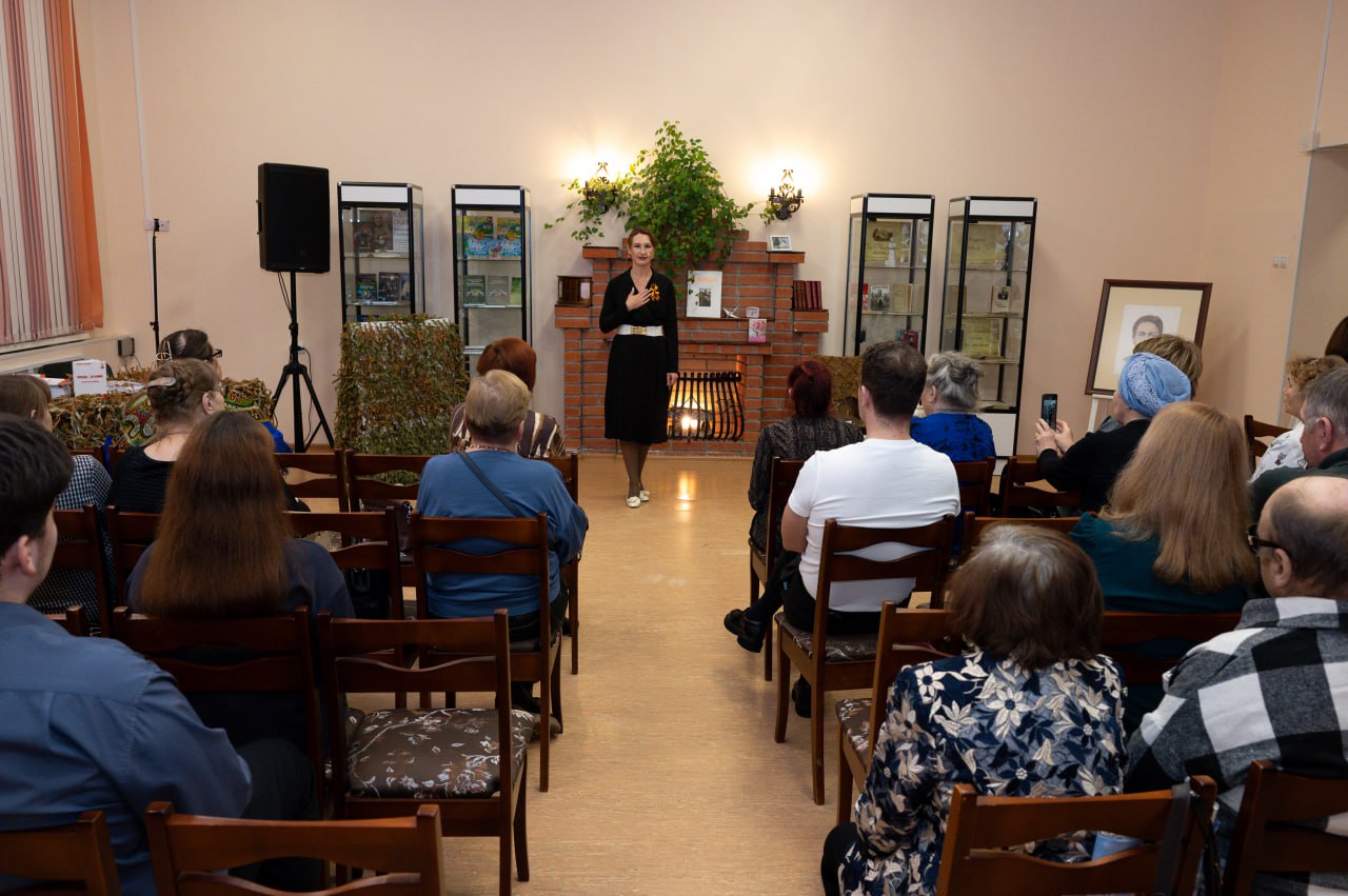 «Победа – за нами!»: Серпуховская поэтесса представила книгу в формате моноспектакля «Победа – за нами!»: Серпуховская поэтесса представила книгу в формате моноспектакля