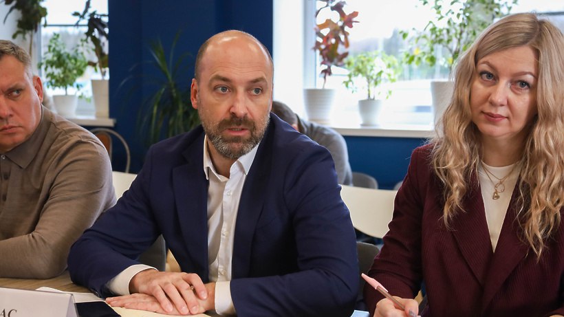 Открытый диалог по экологии: жители и эксперты вместе ищут решение проблемы КПО Открытый диалог по экологии: жители и эксперты вместе ищут решение проблемы КПО