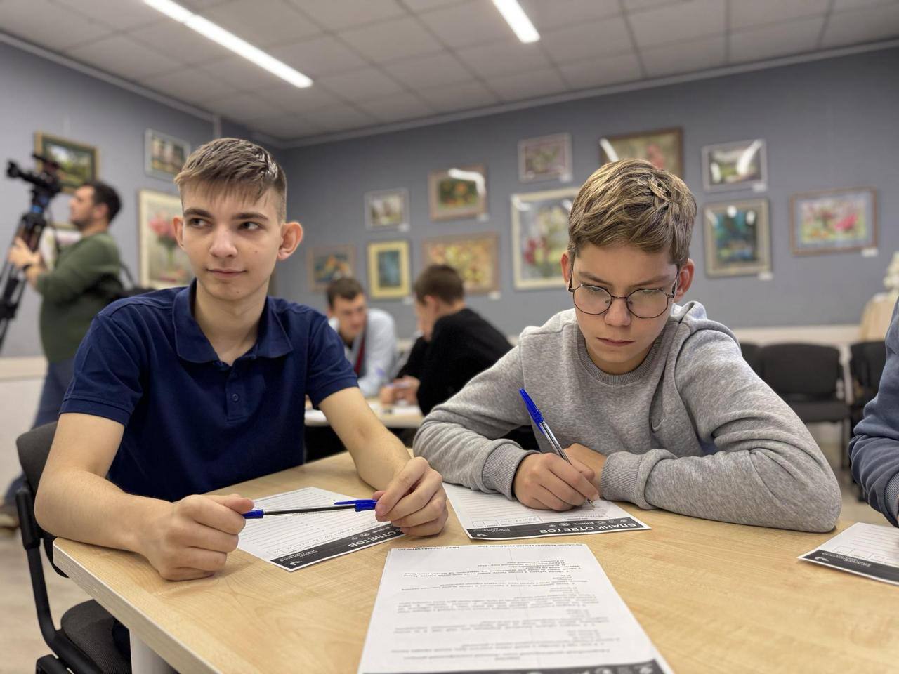 В Центральной городской библиотеке имени А.С. Горловского в Сергиевом Посаде прошёл Большой этнографический диктант В Центральной городской библиотеке имени А.С. Горловского в Сергиевом Посаде прошёл Большой этнографический диктант