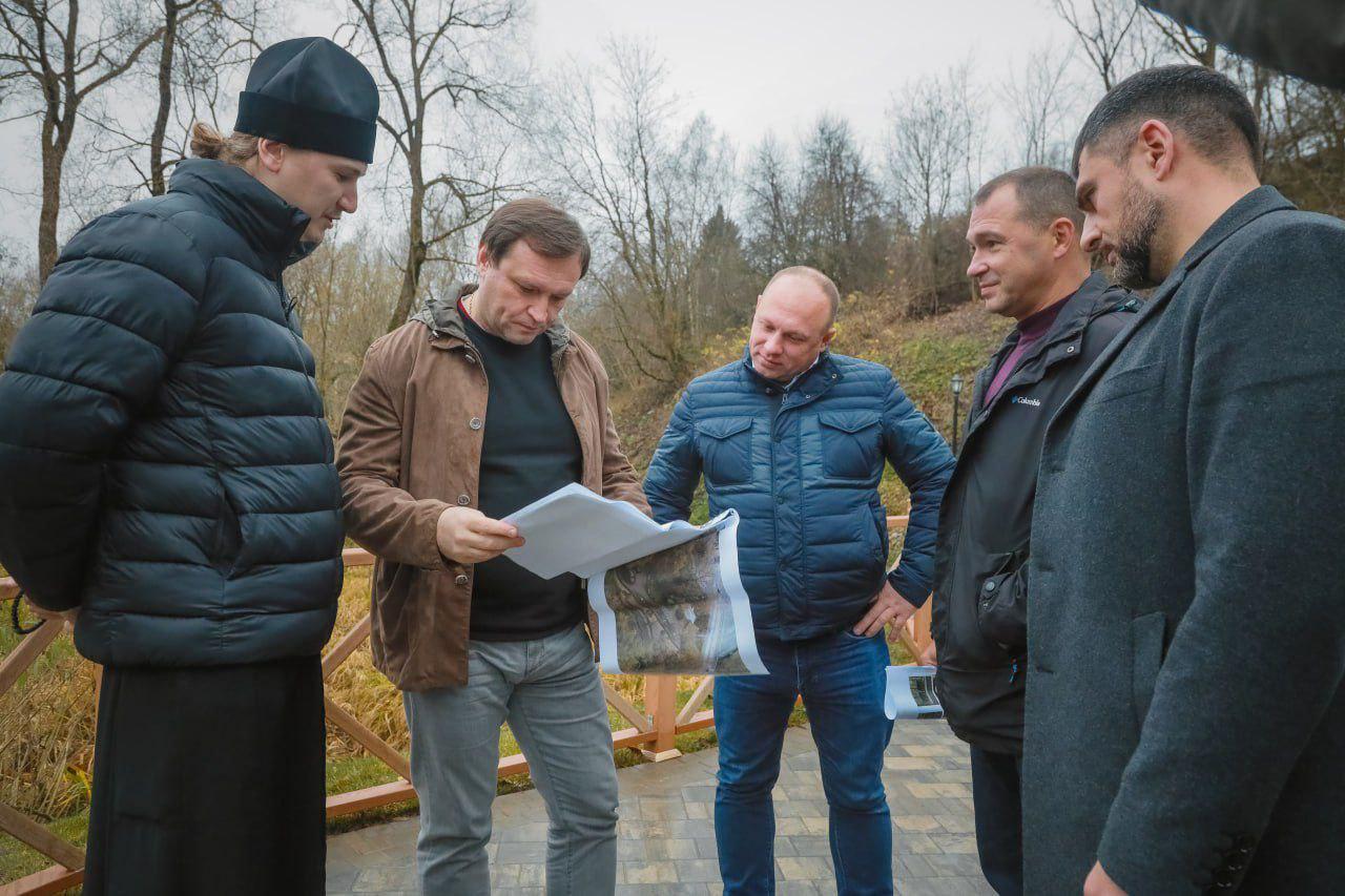 В Сергиевом Посаде завершается благоустройство территории источника преподобного Саввы Сторожевского — ученика Сергия Радонежского В Сергиевом Посаде завершается благоустройство территории источника преподобного Саввы Сторожевского — ученика Сергия Радонежского