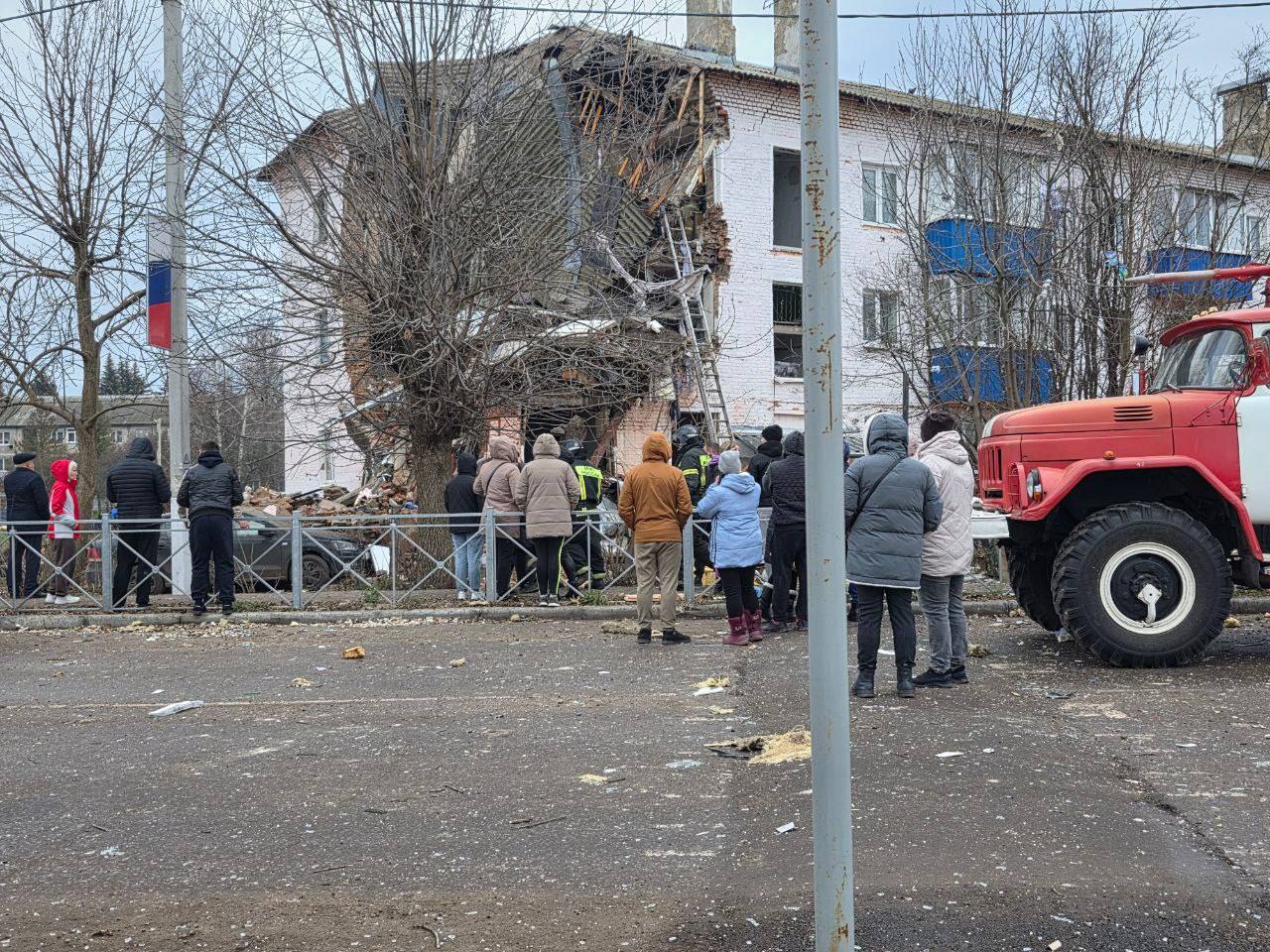 Взрыв в многоквартирном доме в Тульской области устроил один из жильцов во время ремонта Взрыв в многоквартирном доме в Тульской области устроил один из жильцов во время ремонта