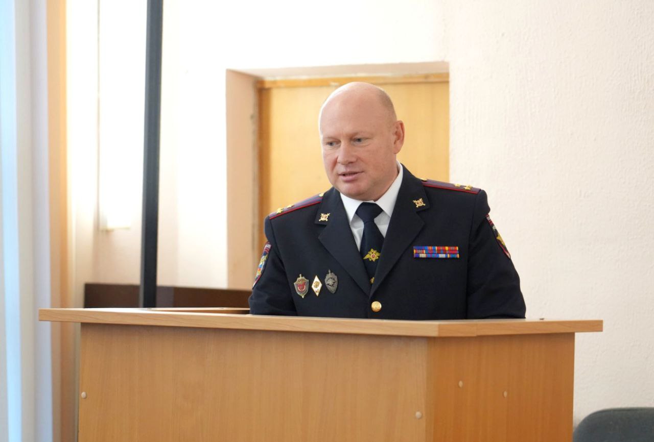 Вместе с председателем Совета депутатов Ритой Григорьевной Тихомировой поздравили сотрудников и ветеранов УМВД Сергиево-Посадского округа с Днем работников органов внутренних дел, вручили грамоты и благодарности Вместе с председателем Совета депутатов Ритой Григорьевной Тихомировой поздравили сотрудников и ветеранов УМВД Сергиево-Посадского округа с Днем работников органов внутренних дел, вручили грамоты и благодарности