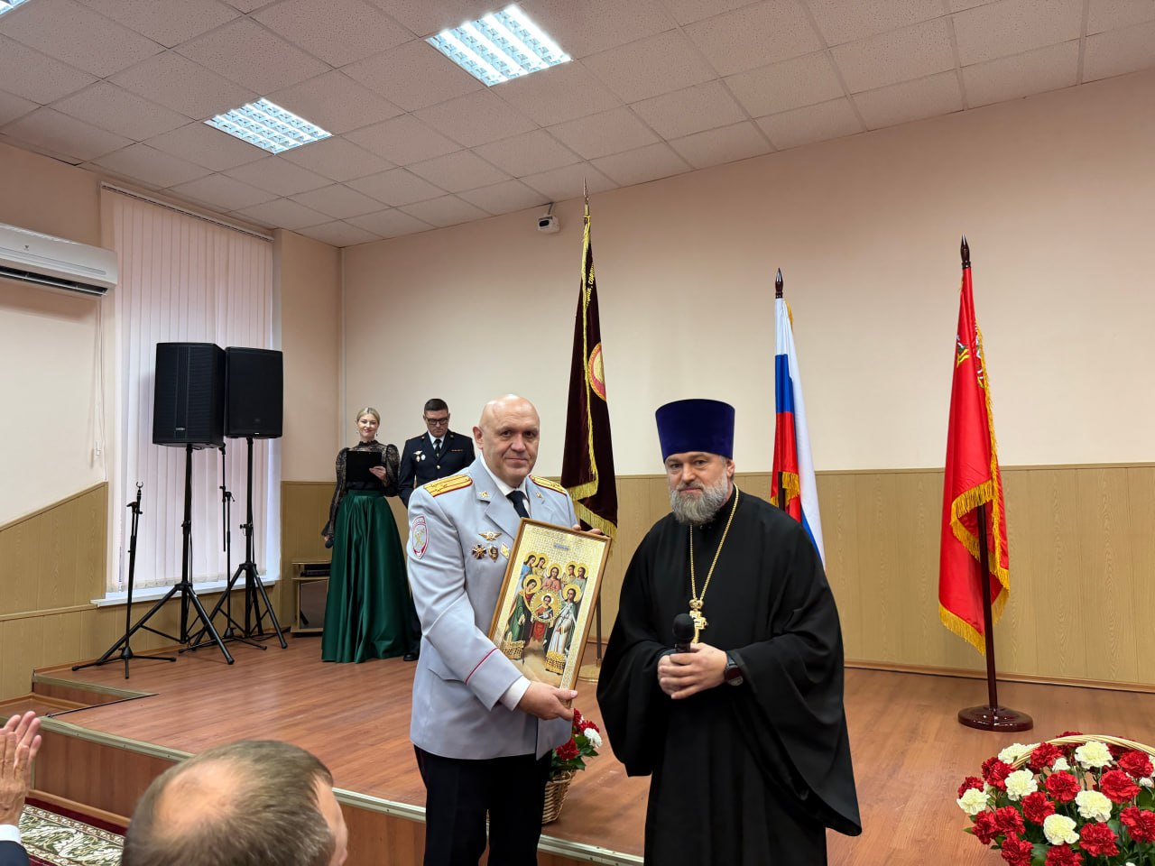 Игорь Сухин: Сегодня профессиональный праздник у сотрудников органов внутренних дел Игорь Сухин: Сегодня профессиональный праздник у сотрудников органов внутренних дел