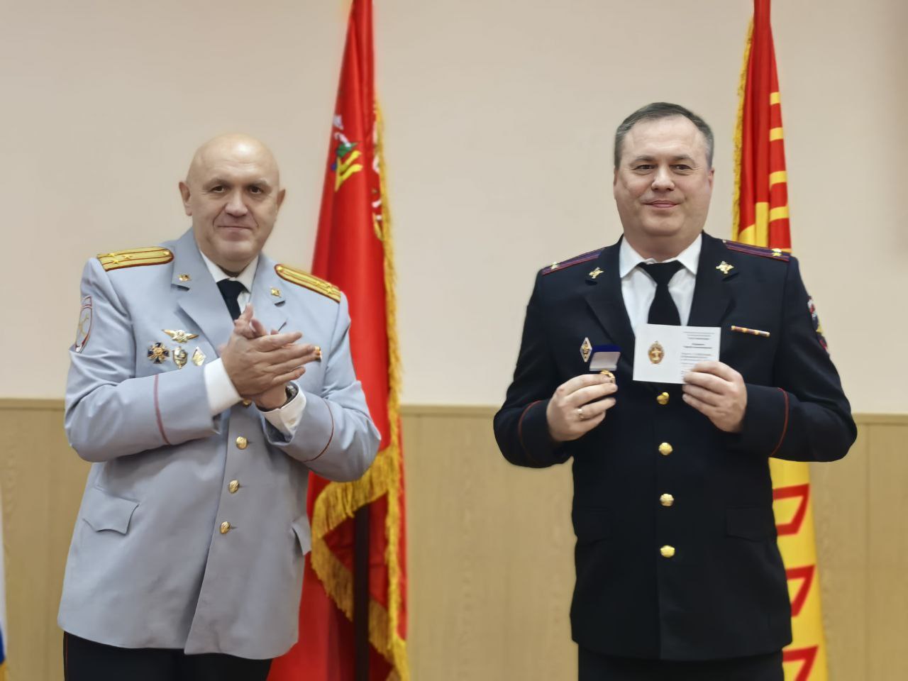 10 ноября в актовом зале МУ МВД России «Ногинское» состоялось торжественное мероприятие, посвященное Дню сотрудника органов внутренних дел Российской Федерации 10 ноября в актовом зале МУ МВД России «Ногинское» состоялось торжественное мероприятие, посвященное Дню сотрудника органов внутренних дел Российской Федерации