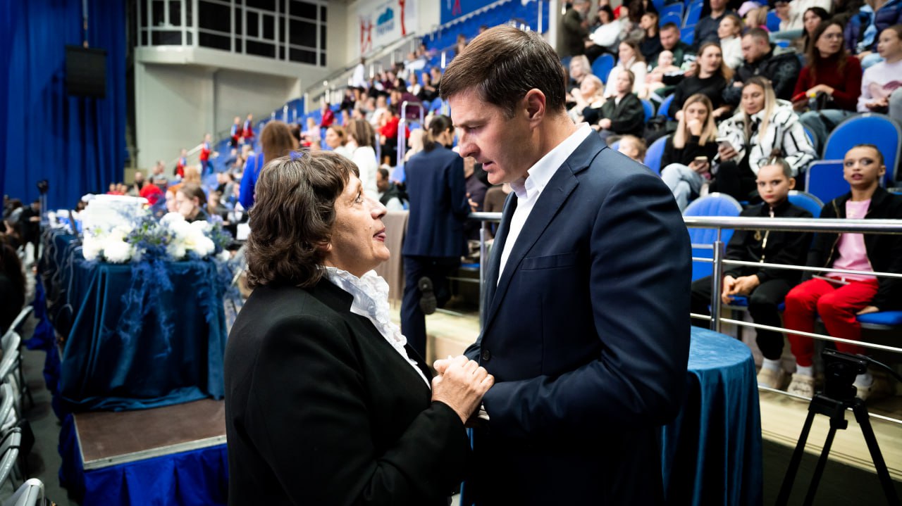 Владимир Волков: Более 250 спортсменок из 29 регионов страны — Люберцы принимают всероссийский турнир по художественной гимнастике, посвященный памяти Заслуженного тренера России Елены Львовны Карпушенко Владимир Волков: Более 250 спортсменок из 29 регионов страны — Люберцы принимают всероссийский турнир по художественной гимнастике, посвященный памяти Заслуженного тренера России Елены Львовны Карпушенко