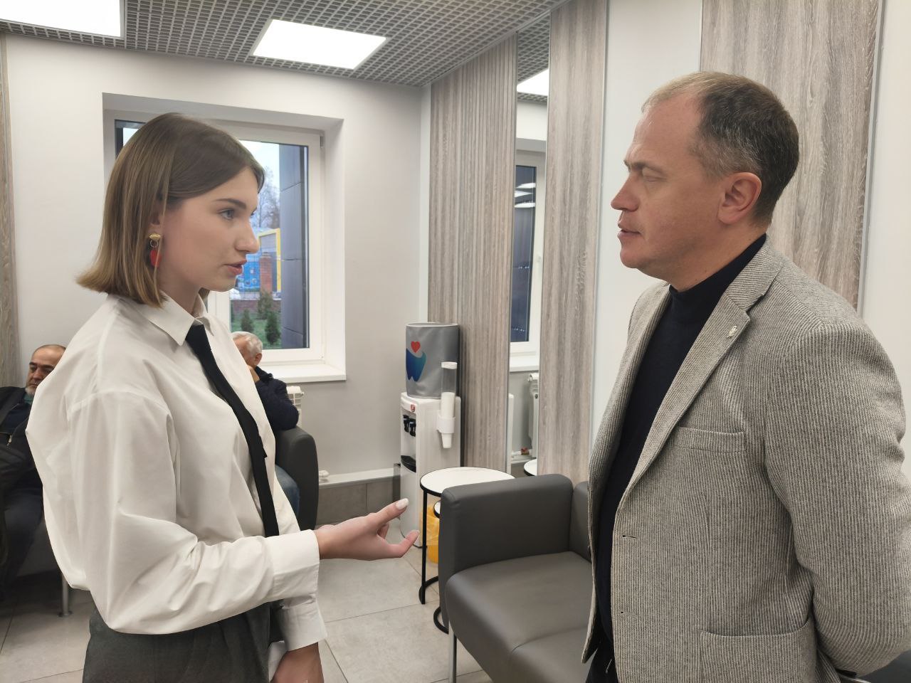 Шаг к профессии: подольских лицеистов вдохновила экскурсия в обновлённую городскую стоматологию на улице Красной, 5 Шаг к профессии: подольских лицеистов вдохновила экскурсия в обновлённую городскую стоматологию на улице Красной, 5