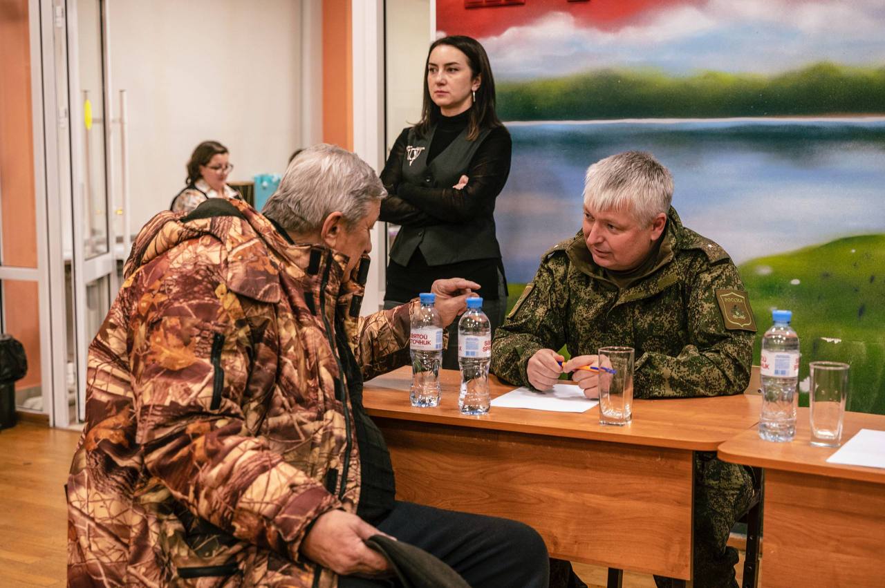 Муниципальная команда Домодедова встретилась с жителями Растуновского административного округа Муниципальная команда Домодедова встретилась с жителями Растуновского административного округа