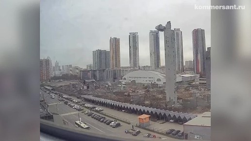 Обрушение части колонны произошло при демонтаже горнолыжного комплекса «Снежком» в подмосковном Красногорске