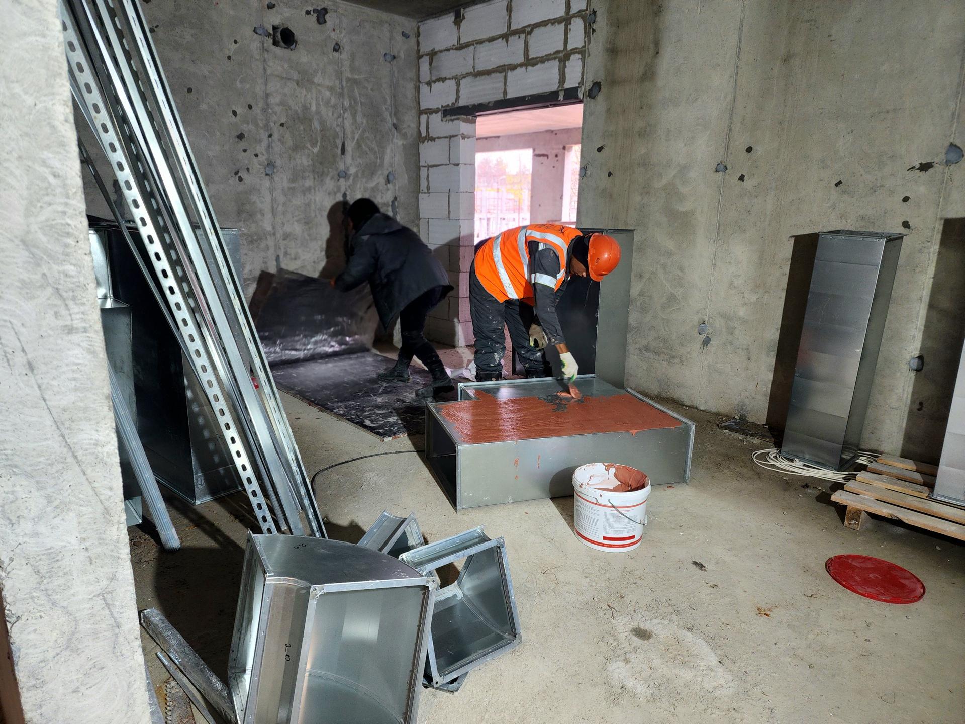 На стройке нового детского сада в Реутове приступили к возведению кровли На стройке нового детского сада в Реутове приступили к возведению кровли