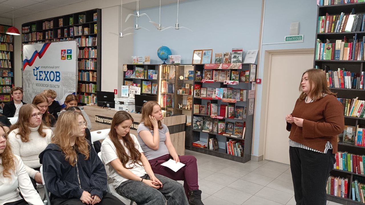 «Часовые памяти»: Литературный квартирник в Центральной библиотеке «Часовые памяти»: Литературный квартирник в Центральной библиотеке