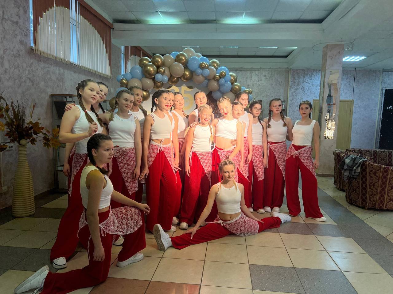 8 ноября Красноармейск отпраздновал 85-летие Городского Дворца Культуры 8 ноября Красноармейск отпраздновал 85-летие Городского Дворца Культуры