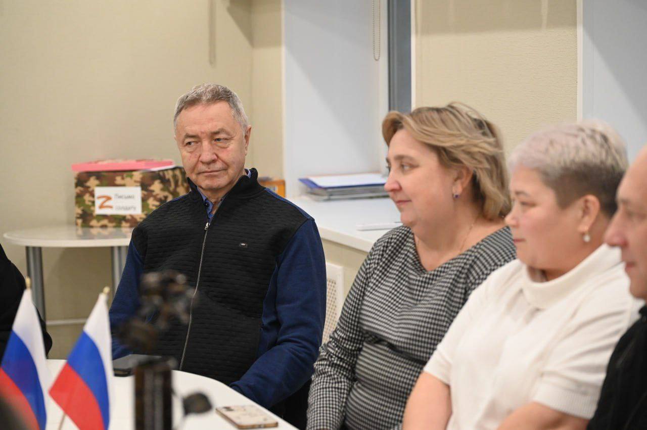 В Едином центре поддержки участников СВО и членов их семей прошла встреча с военнослужащим Александром и его супругой В Едином центре поддержки участников СВО и членов их семей прошла встреча с военнослужащим Александром и его супругой