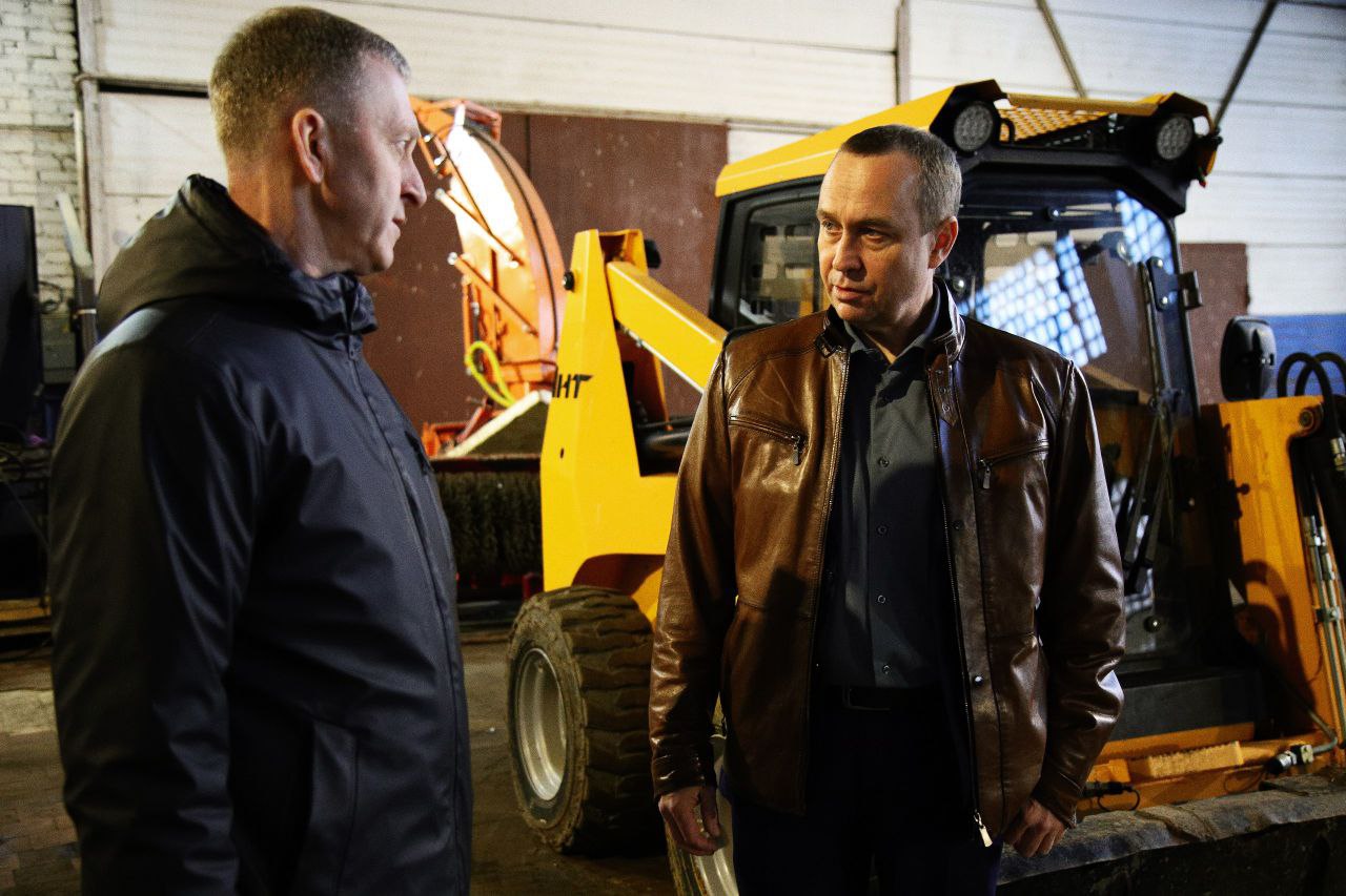 Алексей Малкин: В рамках реализации в округе проекта "Школа ЖКХ" партии "Единая Россия" проконтролировал готовность МБУ "БиО" к зимнему содержанию дорог, общественных пространств и дворовых территорий округа Алексей Малкин: В рамках реализации в округе проекта "Школа ЖКХ" партии "Единая Россия" проконтролировал готовность МБУ "БиО" к зимнему содержанию дорог, общественных пространств и дворовых территорий округа