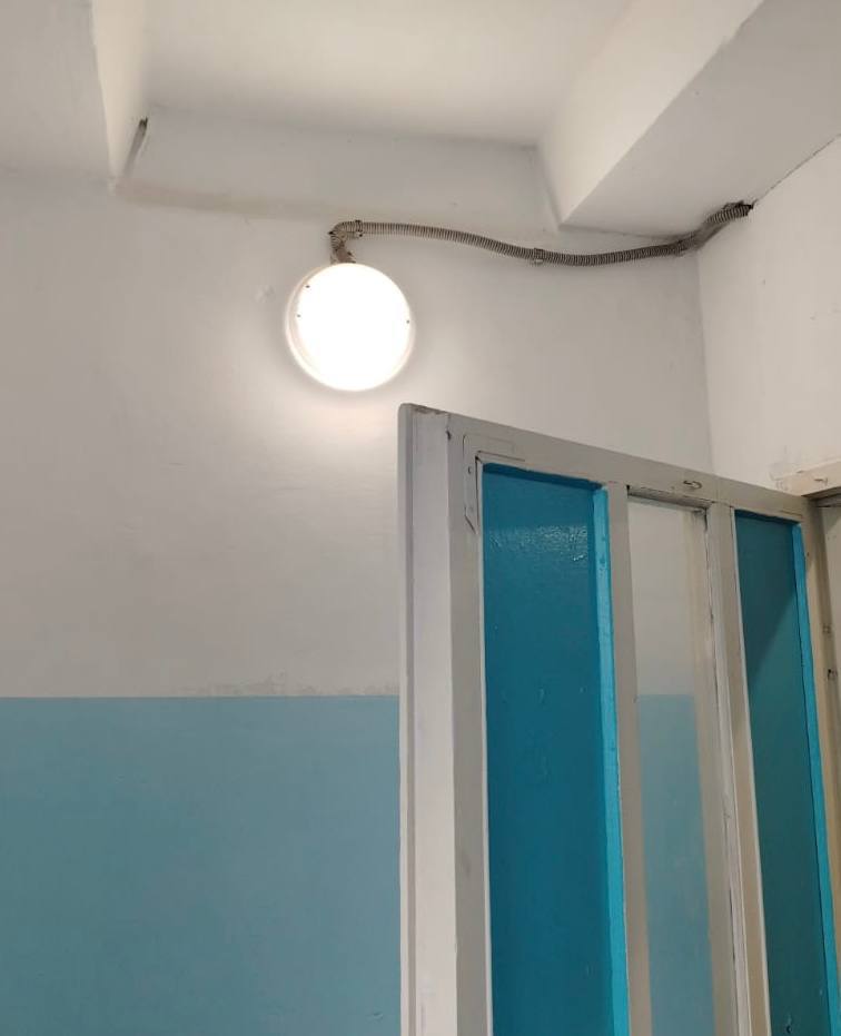 Почему стало светлее?. Электрики МБУ "Чеховское благоустройство" провели работы по восстановлению освещения в местах общего пользования вашего дома Теперь в подъездах стало светлее и безопаснее, что особенно важно в вечернее... Почему стало светлее?. Электрики МБУ "Чеховское благоустройство" провели работы по восстановлению освещения в местах общего пользования вашего дома Теперь в подъездах стало светлее и безопаснее, что особенно важно в вечернее...