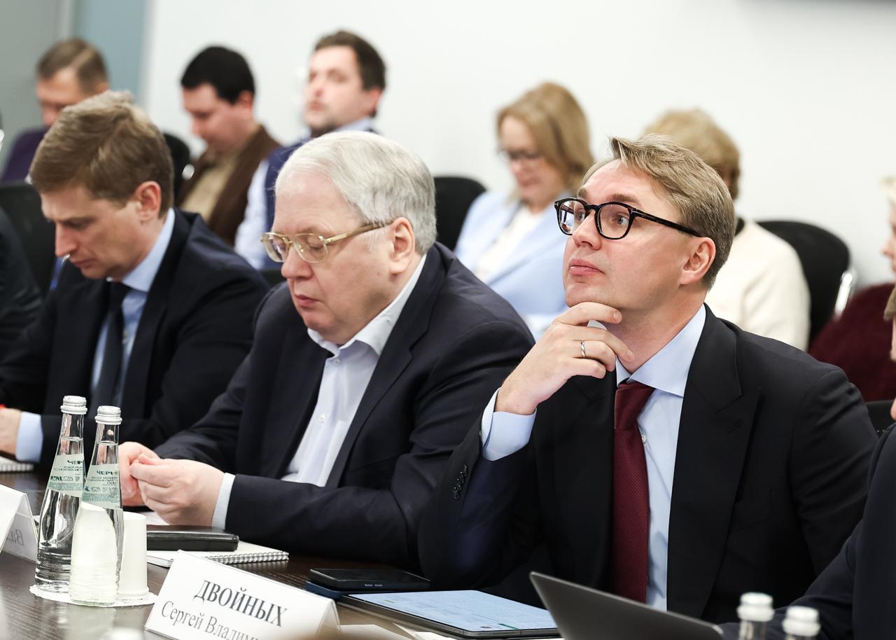 В Мособлдуме прошли публичные слушания по проекту бюджета на 2026 год и на плановый период 2027 и 2028 годов В Мособлдуме прошли публичные слушания по проекту бюджета на 2026 год и на плановый период 2027 и 2028 годов