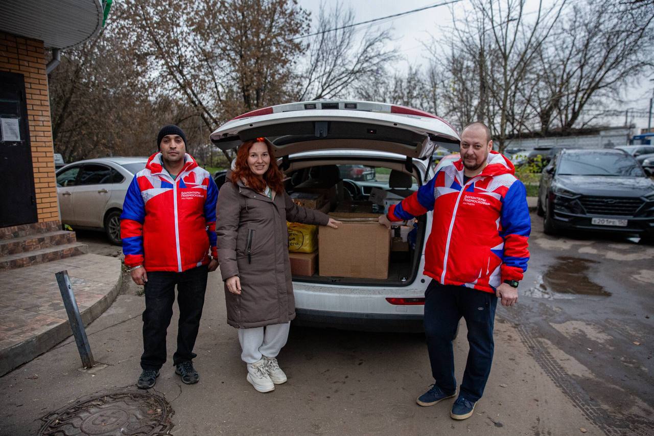 Более 300 кг гумпомощи для бойцов СВО отгрузили из Волонтерского центра за один день Более 300 кг гумпомощи для бойцов СВО отгрузили из Волонтерского центра за один день
