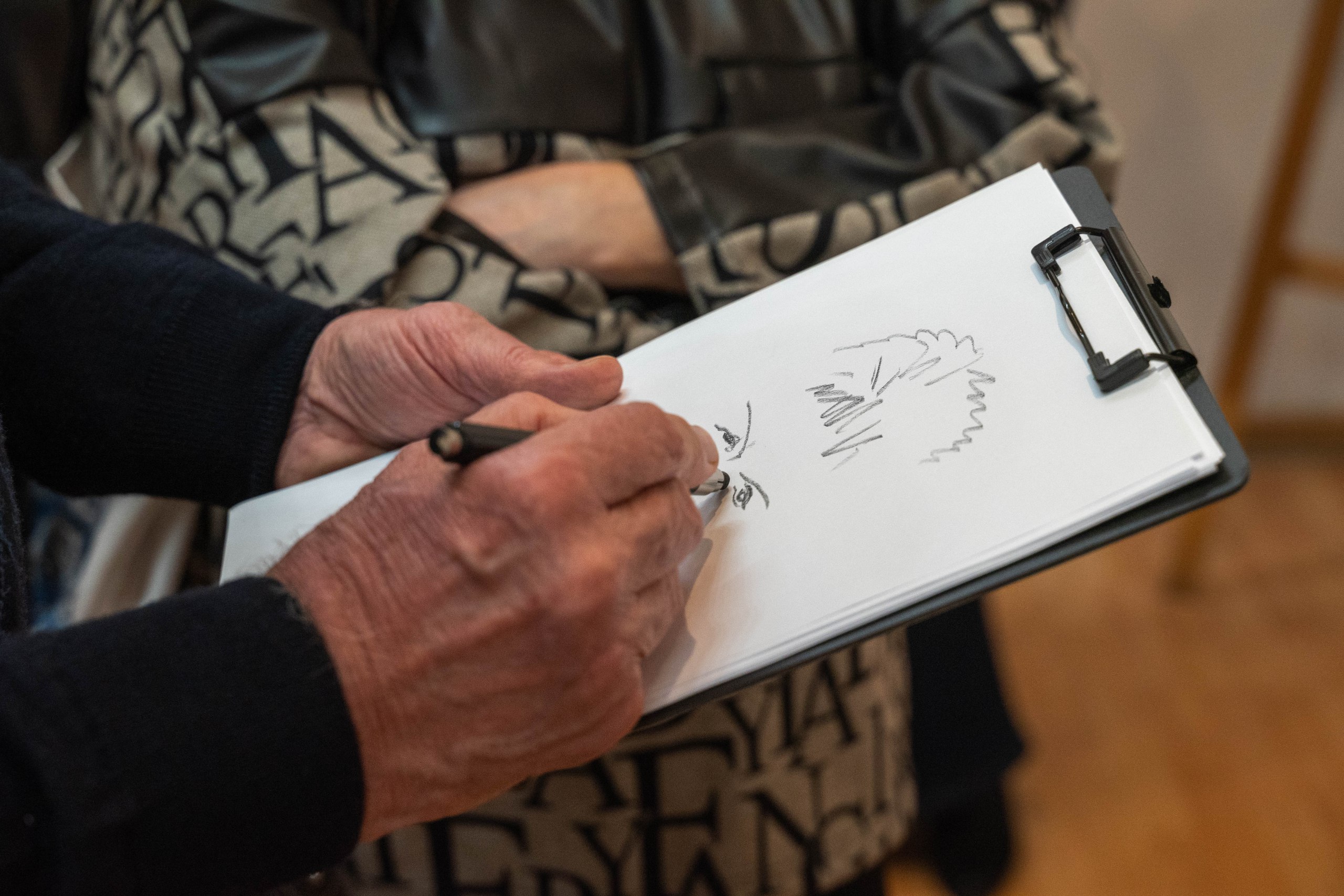 В реутовском музее открылась выставка карикатур Владимира Мочалова В реутовском музее открылась выставка карикатур Владимира Мочалова