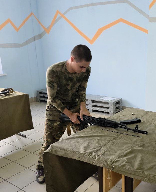 Электростальские кадеты успешно выступили в соревнованиях «Сыны Отечества» Электростальские кадеты успешно выступили в соревнованиях «Сыны Отечества»