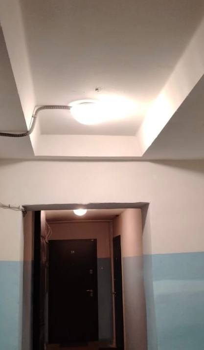 Почему стало светлее?. Электрики МБУ "Чеховское благоустройство" провели работы по восстановлению освещения в местах общего пользования вашего дома Теперь в подъездах стало светлее и безопаснее, что особенно важно в вечернее... Почему стало светлее?. Электрики МБУ "Чеховское благоустройство" провели работы по восстановлению освещения в местах общего пользования вашего дома Теперь в подъездах стало светлее и безопаснее, что особенно важно в вечернее...