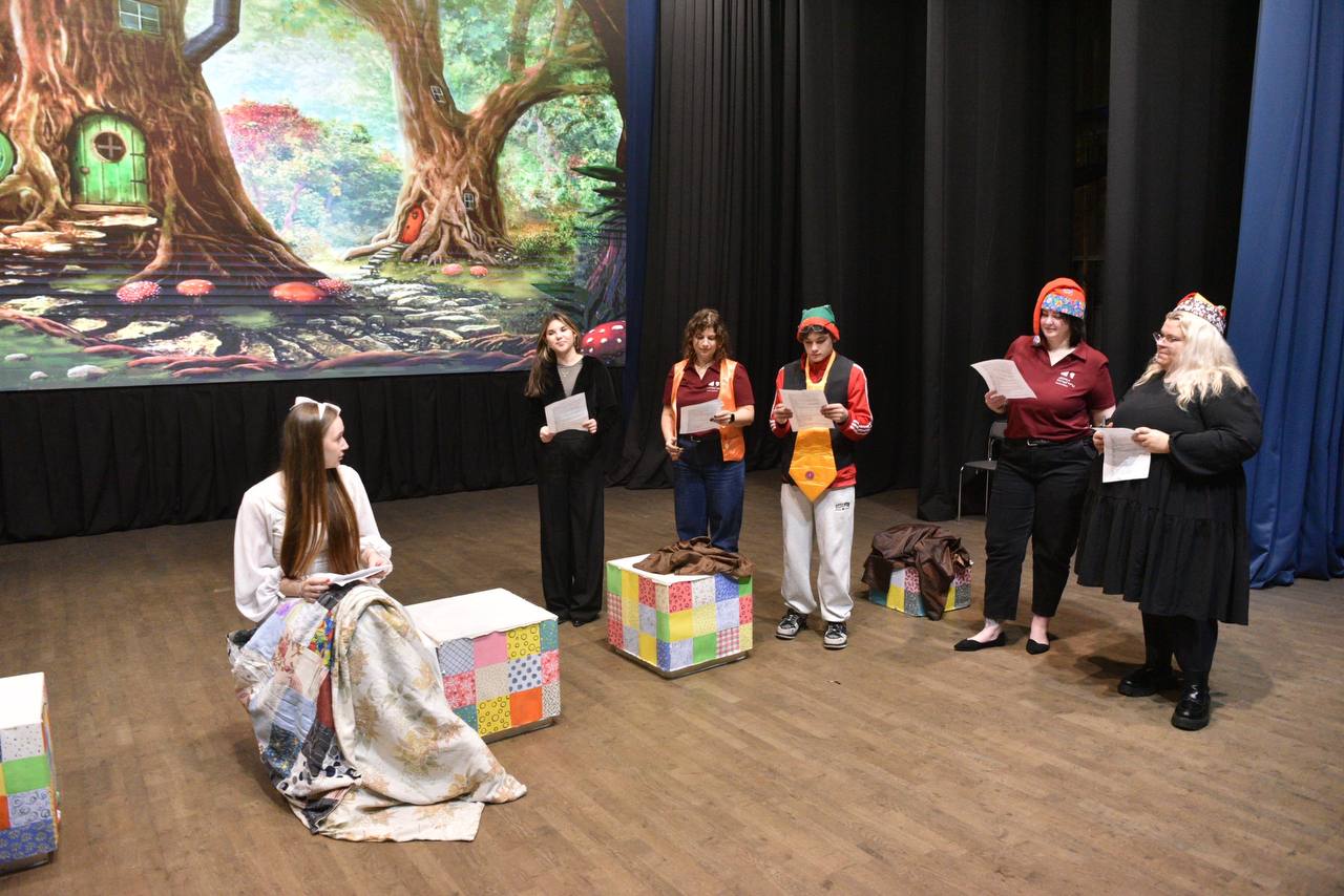 Ребята из Балашихи познакомились с профессиями работников культуры Ребята из Балашихи познакомились с профессиями работников культуры