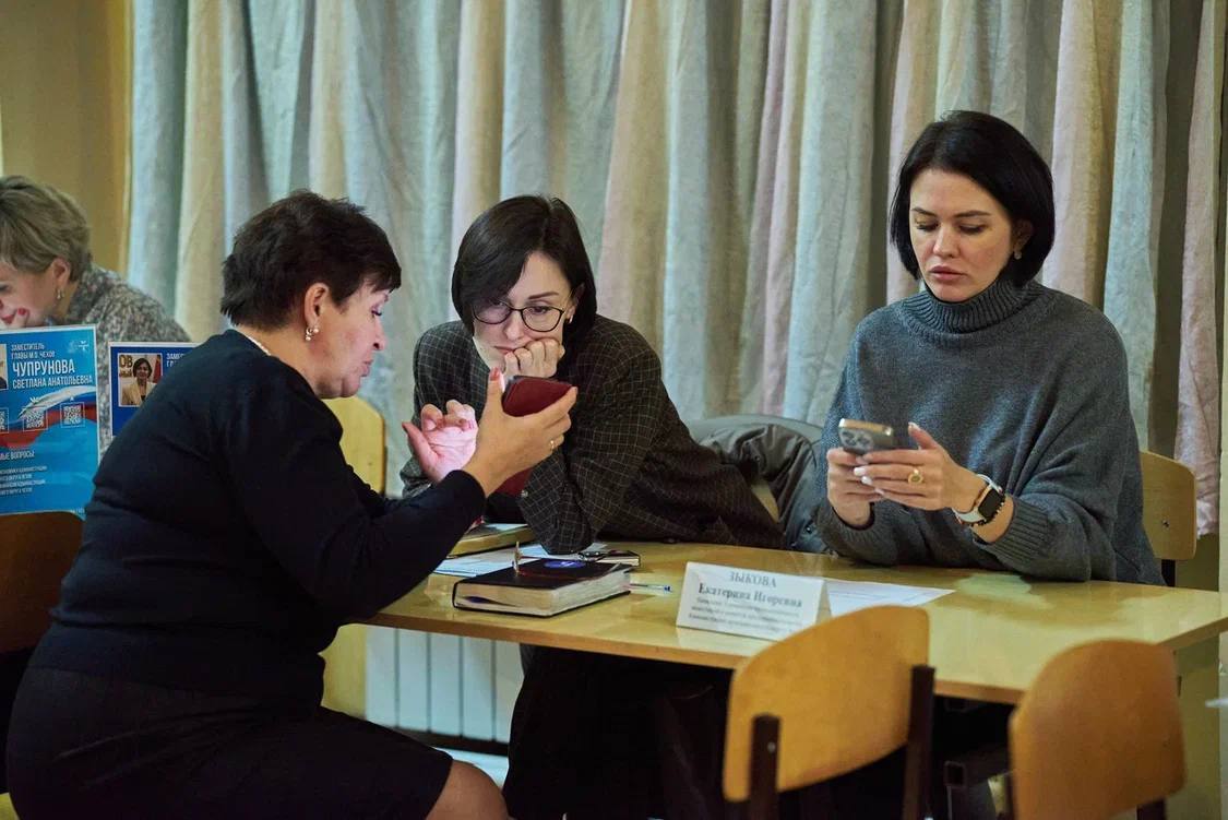 «Выездную администрацию» провели для жителей поселка Мещерское и близлежащих населенных пунктов «Выездную администрацию» провели для жителей поселка Мещерское и близлежащих населенных пунктов