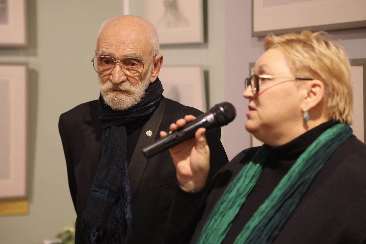 В музее «Конный двор» открылась персональная выставка народного художника России, известного иллюстратора Бориса Непомнящего, приуроченная к 80-летию мастера В музее «Конный двор» открылась персональная выставка народного художника России, известного иллюстратора Бориса Непомнящего, приуроченная к 80-летию мастера