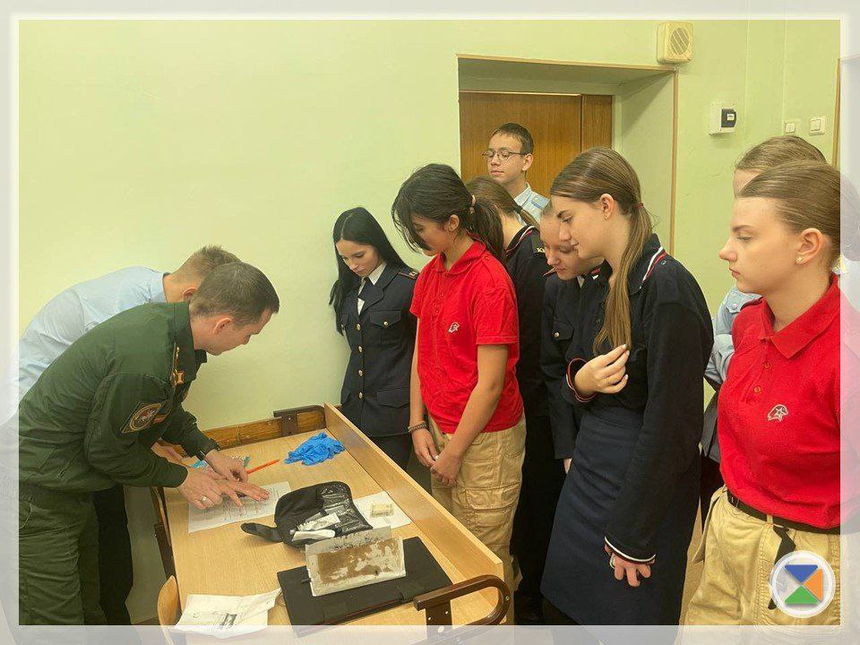 «СЛЕДСТВИЕ ВЕЛИ...». Нашу школу посетили сотрудники Военно-следственного отдела Следственного комитета РФ по Чеховскому гарнизону «СЛЕДСТВИЕ ВЕЛИ...». Нашу школу посетили сотрудники Военно-следственного отдела Следственного комитета РФ по Чеховскому гарнизону